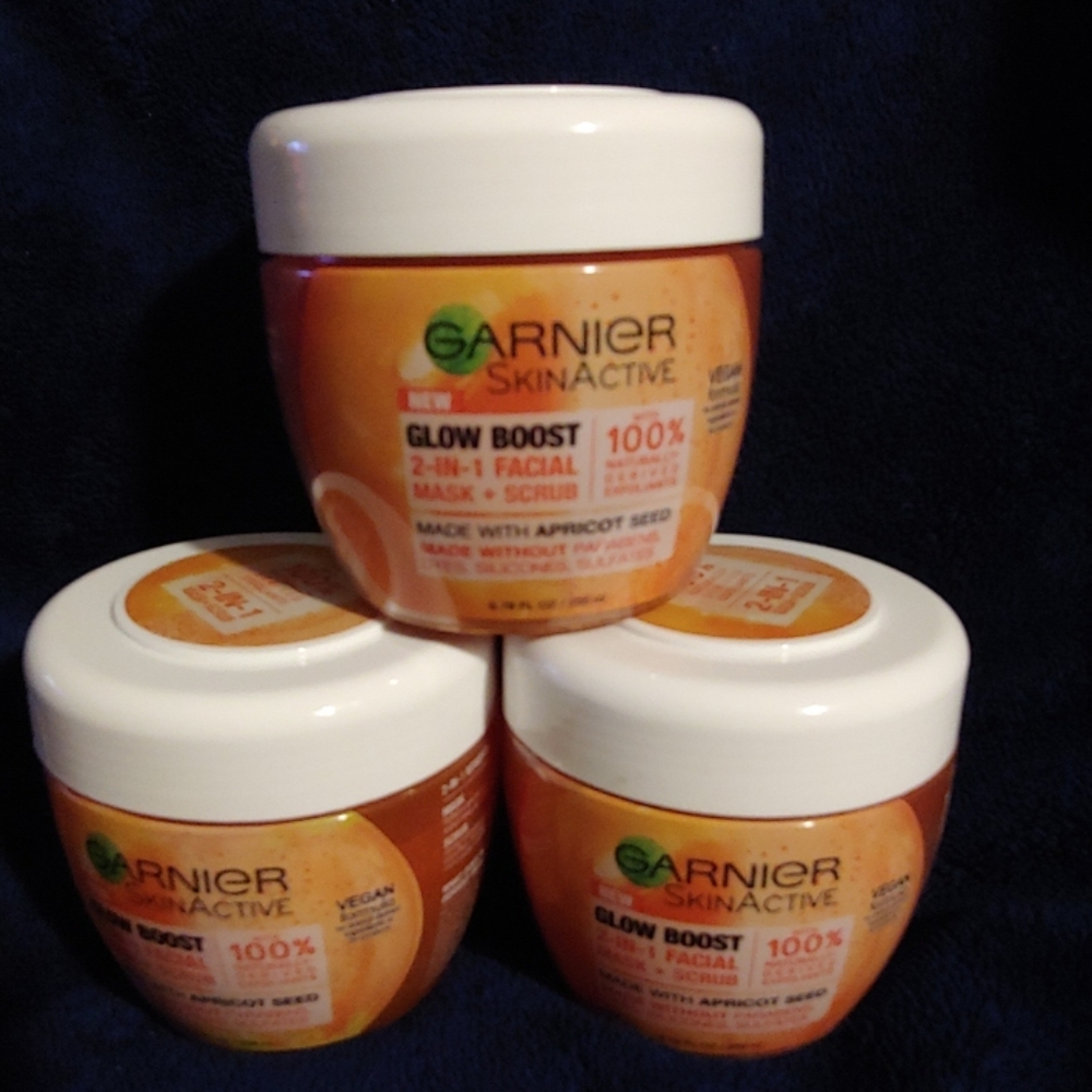 Garnier Skin Active 2in1 facial mask & Scrub